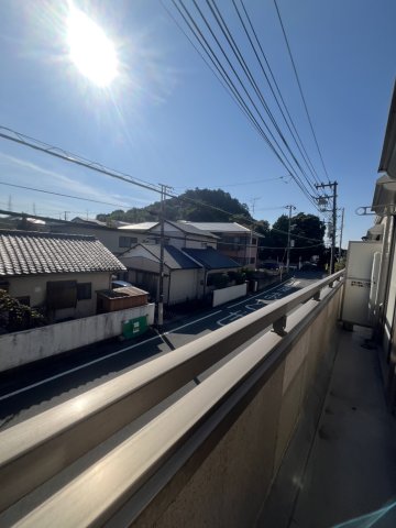 プリュニエラバン バルコニー