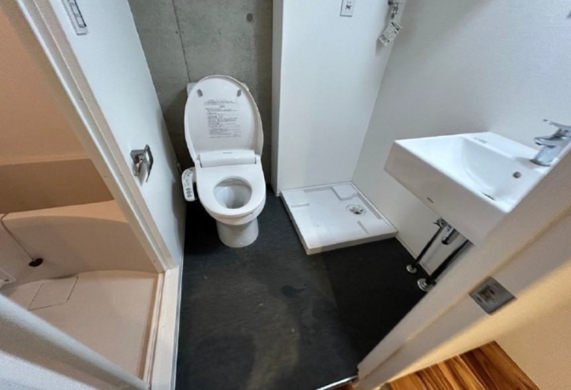 CREAL板橋氷川町2階 トイレ