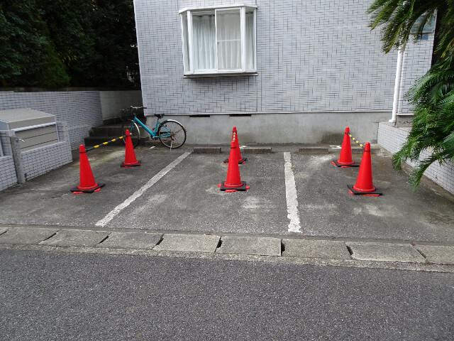 塩焼第３メゾン(K-033) 駐車場