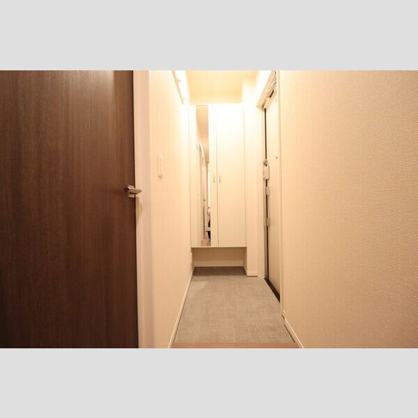 ピースウッド　Ⅱ 玄関