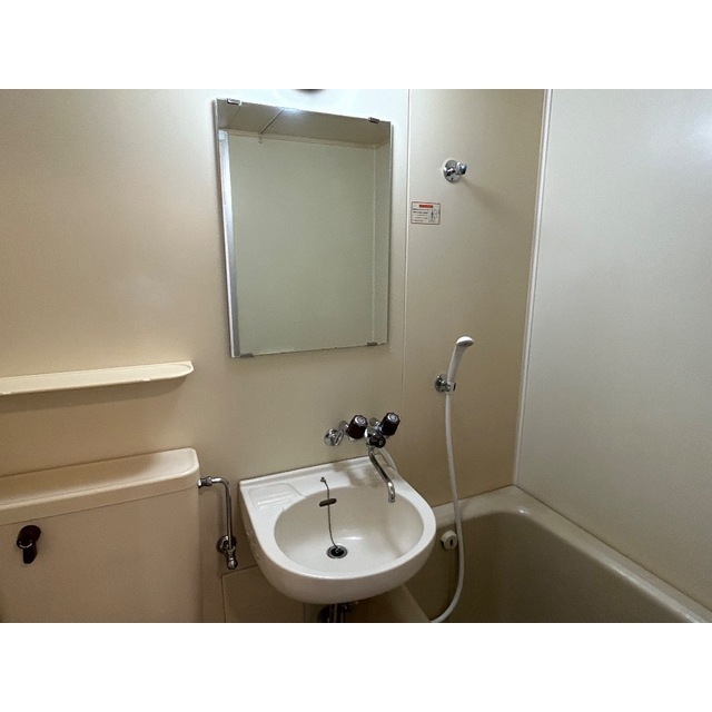 サンルビーＡＳＡＨＩ405号室 内観