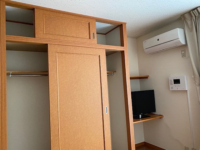 レオパレスシャルマン 内観