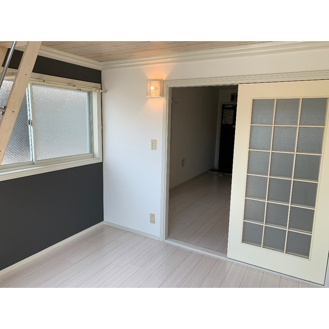 西川口第37レジデンス　旧レオパレス西川口第37203号室 リビング