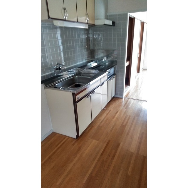 成城ロイヤルマンション0207号室 キッチン