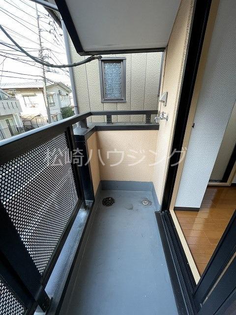 クラブラメール2階 バルコニー