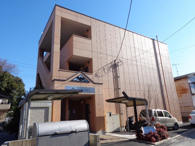 グリーンプレイス 外観写真（昼）