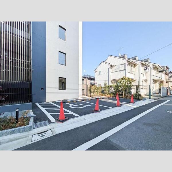 ロイジェントパークス西馬込　ロイジェントパークス西馬込(301号室) 駐車場