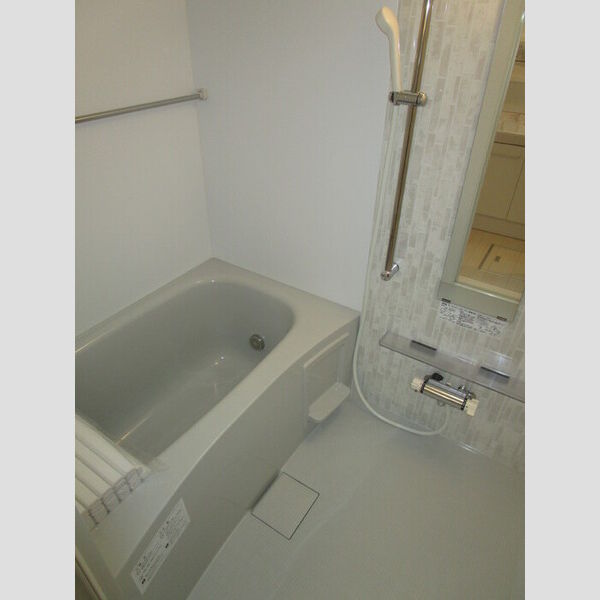 Libertad202号室 バス