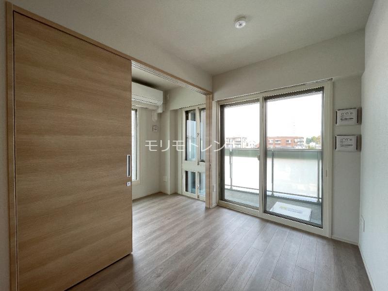 ピアース柿の木坂 室内写真