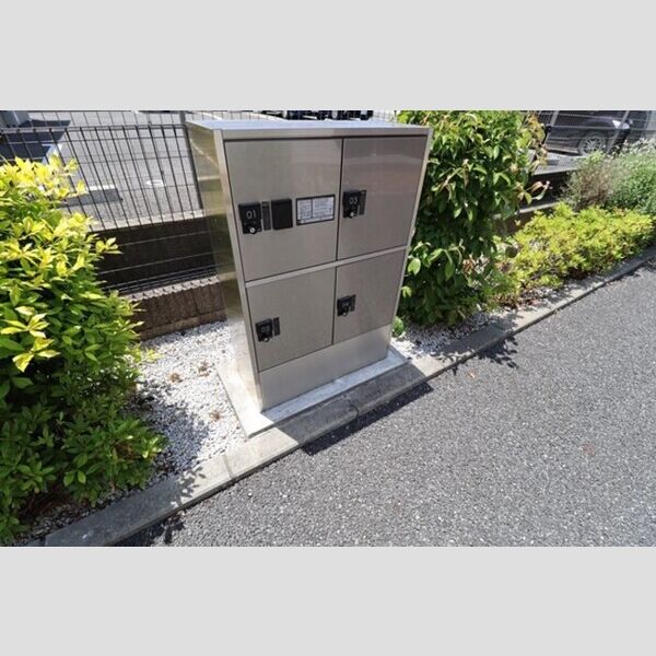 プリモ201号室 宅配ボックスあり