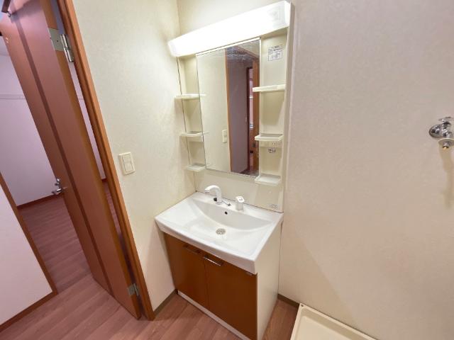 ジラフ２０１０ 洗髪洗面化粧台