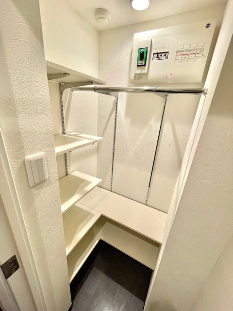 レジディア麻布十番Ⅱ3階 収納