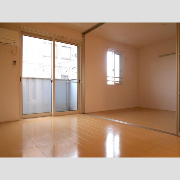 コンフォリアガーデン国分寺 リビング