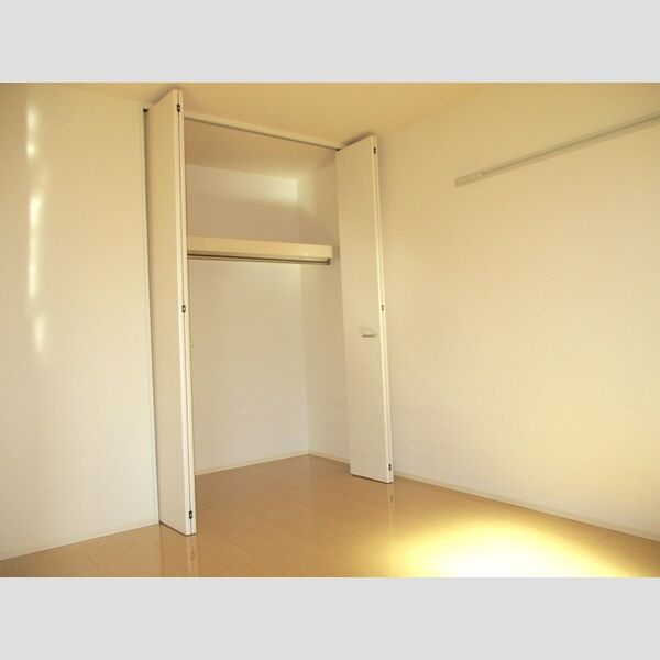 レムロード・M202号室 洋室