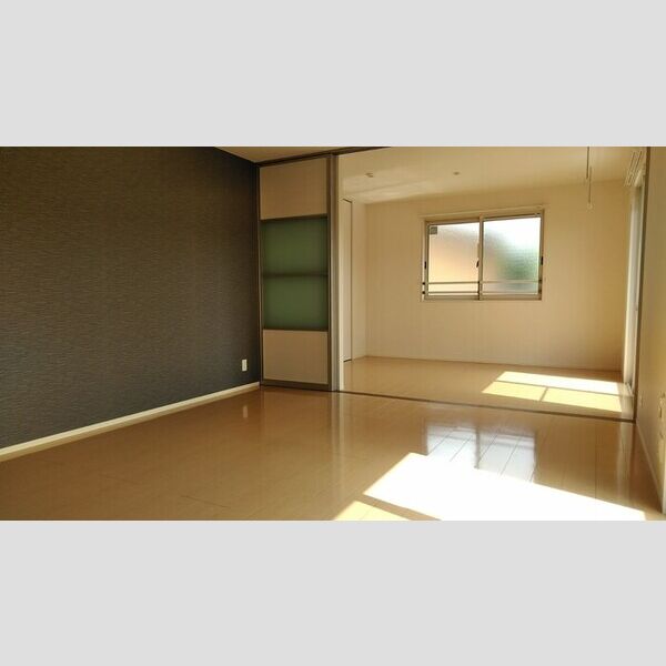 グランドゥール201号室 洋室6帖