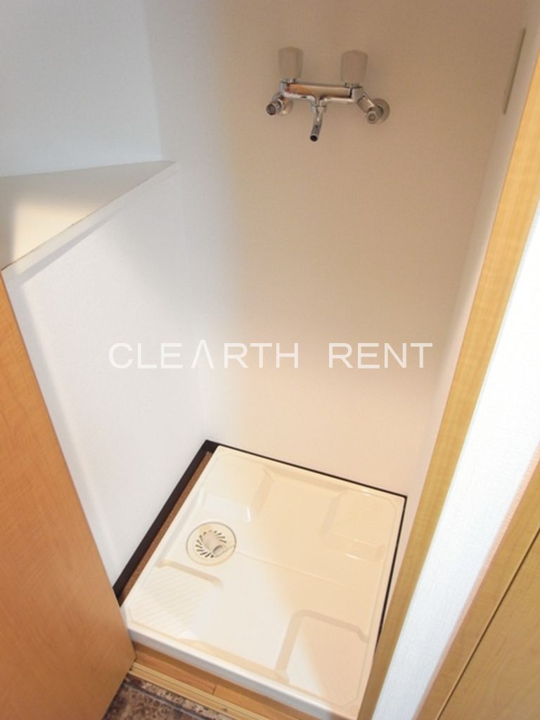 パレステュディオ西新宿2階 室内洗濯機置場