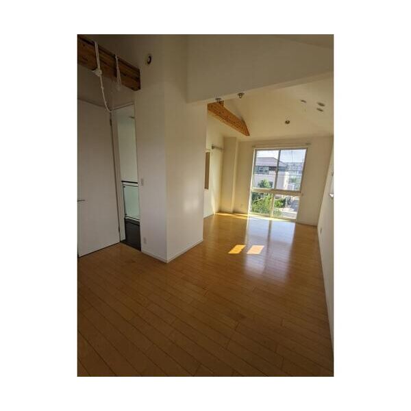 フォレストハウス緑台 リビング