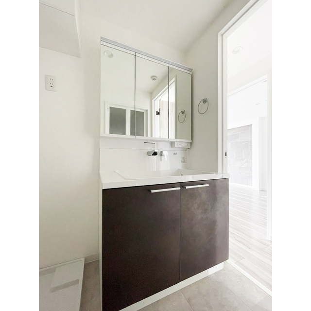 第六竹石マンション 内観