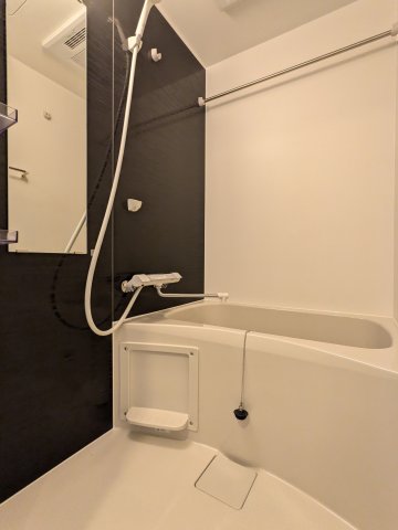 ケイディーエックスレジデンス原木中山0625号室 お風呂