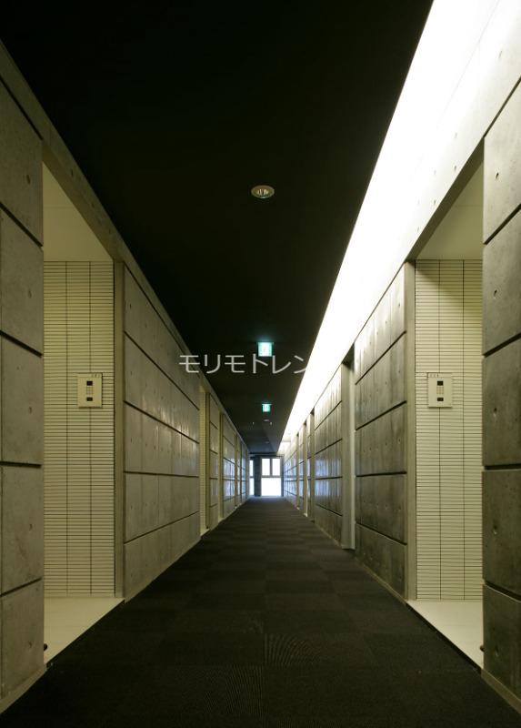 カスタリア初台Ⅱ1階 内廊下設計