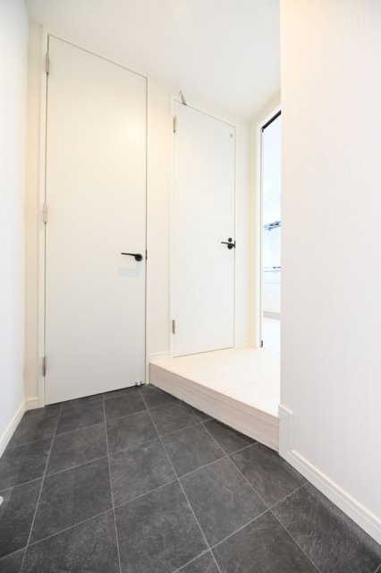 ＰＲＯＳＰＥＣＴ　ＫＡＧＵＲＡＺＡＫＡ 玄関