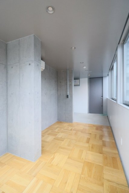 Ｍｏｎ－ｎａｋａ　Ａｐａｒｔｍｅｎｔ　Ｔｅｒｒａｃｅ4階 部屋その他