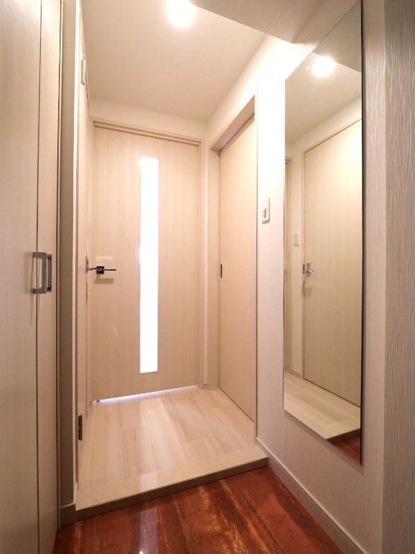 プレジオ川口ASIAN5階 玄関