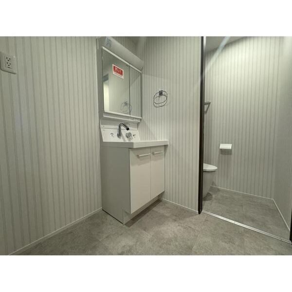 オルキス北千住301号室 洗面