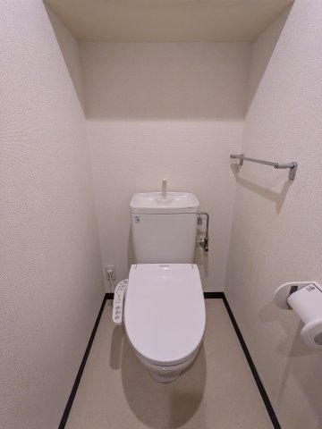 アソシエール溝の口1105号室 トイレ