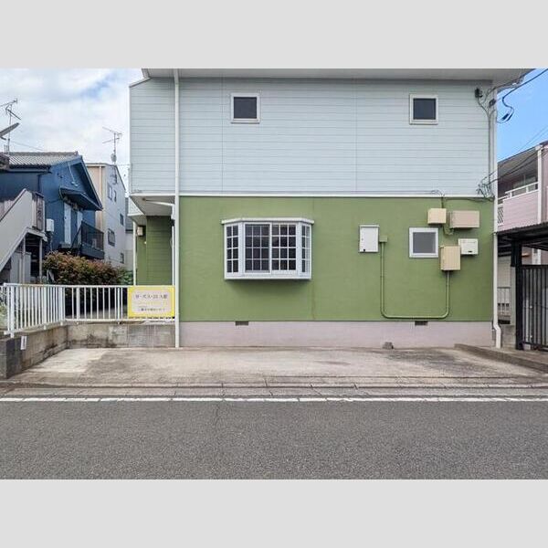 サーパス・21　A 駐車場