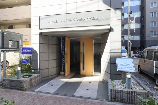 メゾン・ド・ヴィレ日本橋中洲 エントランス