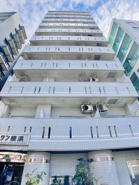 プラス・ワン横浜6階 外観