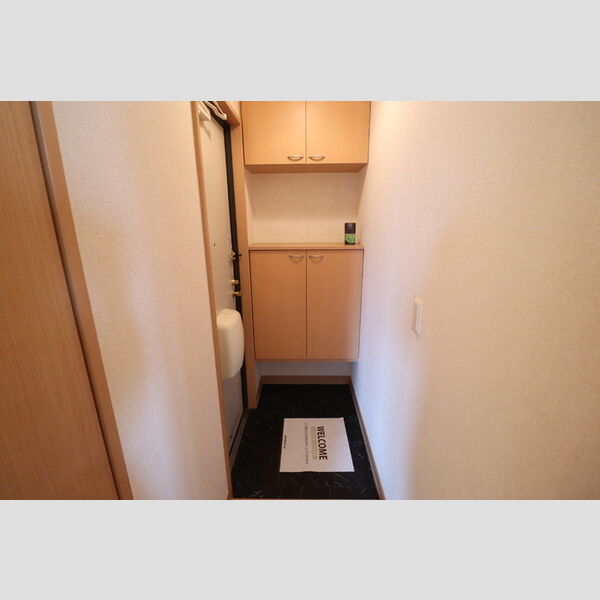 グレイスコート 玄関