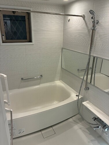 ミオカステーロ京王稲田堤２ 浴室　※2026年3月撮影の写真