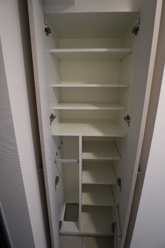 SHOKEN　Residence八王子10階 収納