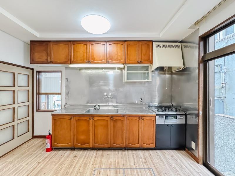 船橋市芝山6丁目戸建 キッチン