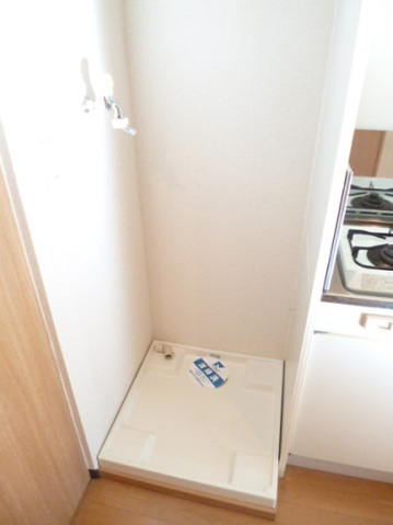 スカイコート新宿落合第6 洗濯機置き場