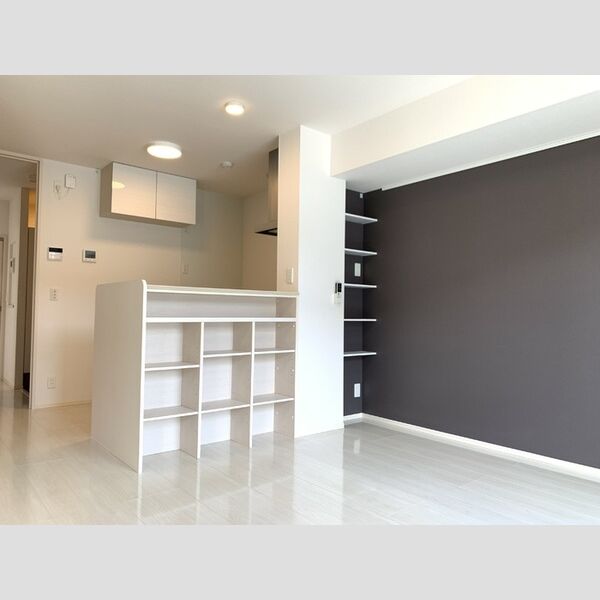 ロイジェントパークス レイクタウン Ⅲ　M リビング