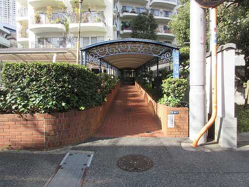 マンション高輪 エントランス・アプローチ
