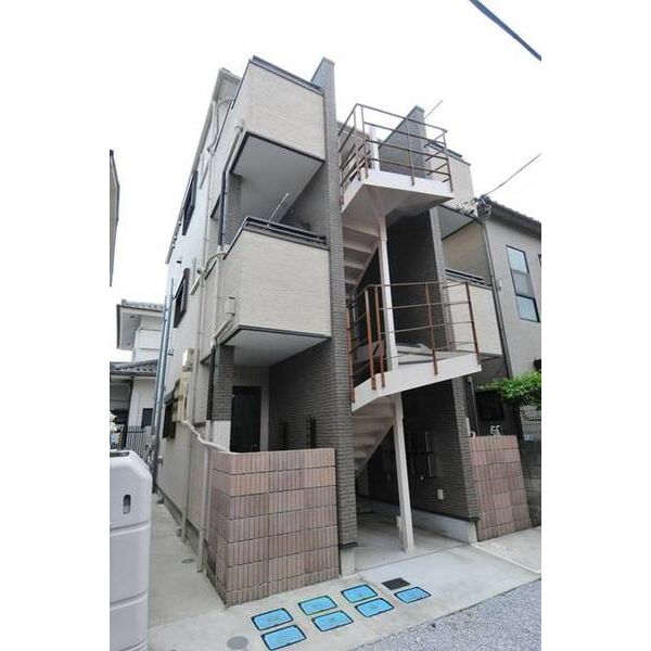 レア・モール金町0101号室 外観