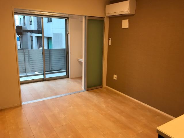 アルモ102号室 リビング（イメージ）