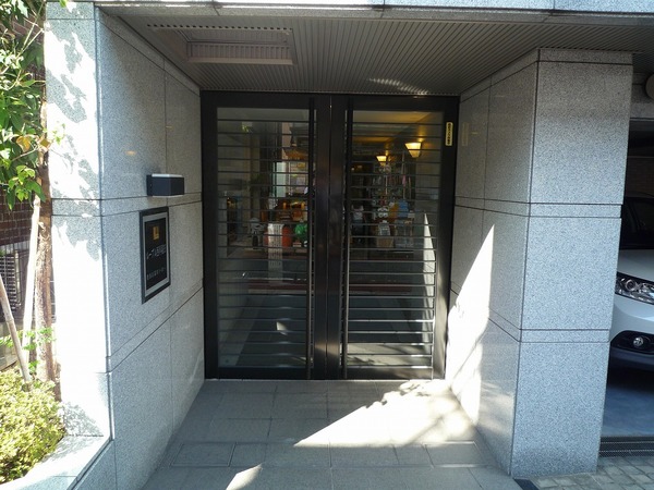 ルーブル西早稲田 エントランス