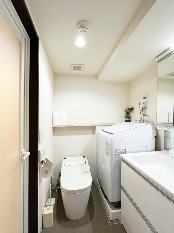 ホテル&レジデンス六本木　住居10階 洗面所