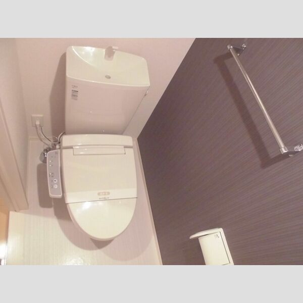 AROUSE202号室 温水洗浄暖房便座