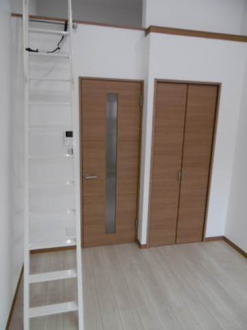 ウインガーデン溝の口 内観