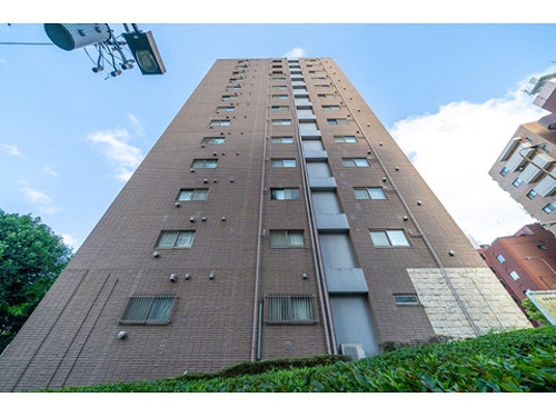 ルミエール池袋要町 建物外観　※2021年3月撮影