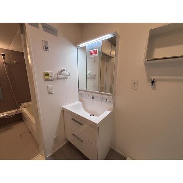 さいたま市浦和区木崎2丁目計画　B棟 洗面