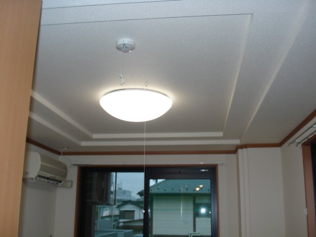 カーサ・アンジェラ201号室 照明