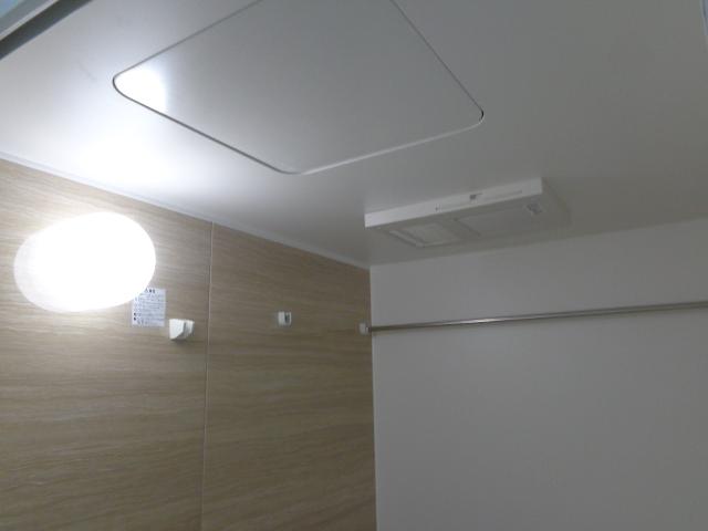 ブリスティア湘南00103号室 浴室乾燥機