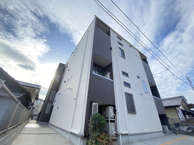 ＣＢ岩槻クレールの外観画像